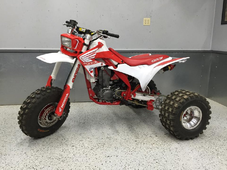 tpctrikes046003.jpg
