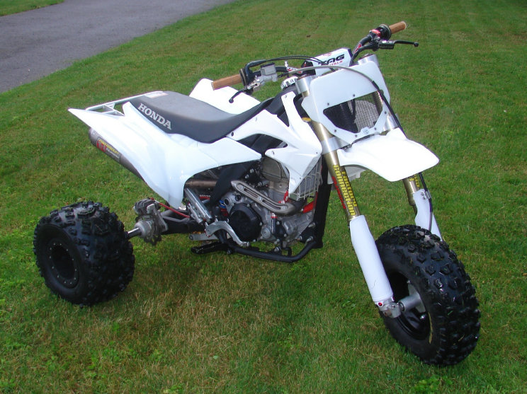 tpctrikes056001.jpg