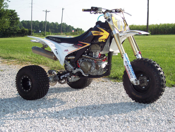 tpctrikes122002.jpg